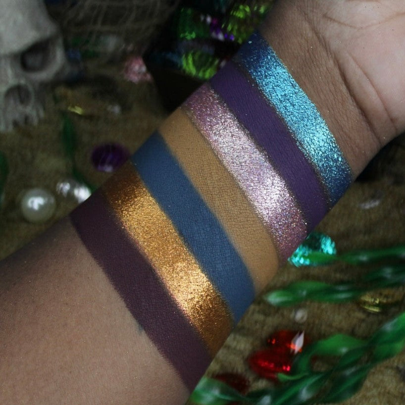 Call of the Sirens eyeshadow palette