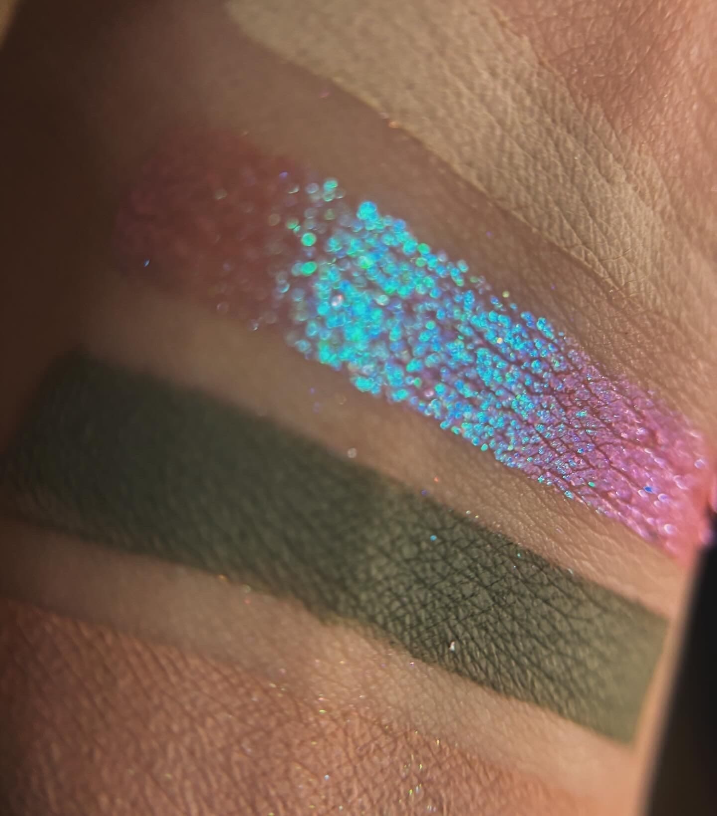 Groovy Garden eyeshadow palette