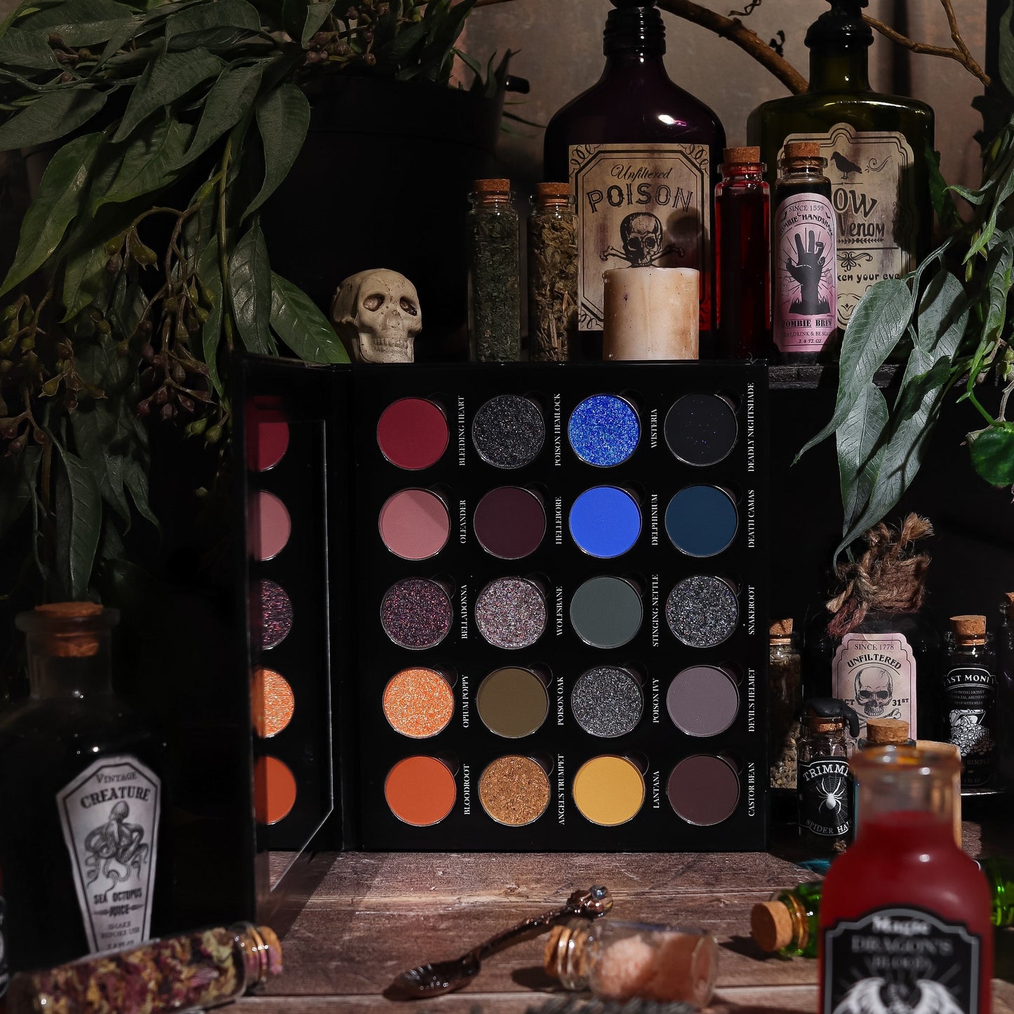 Poison Garden eyeshadow palette