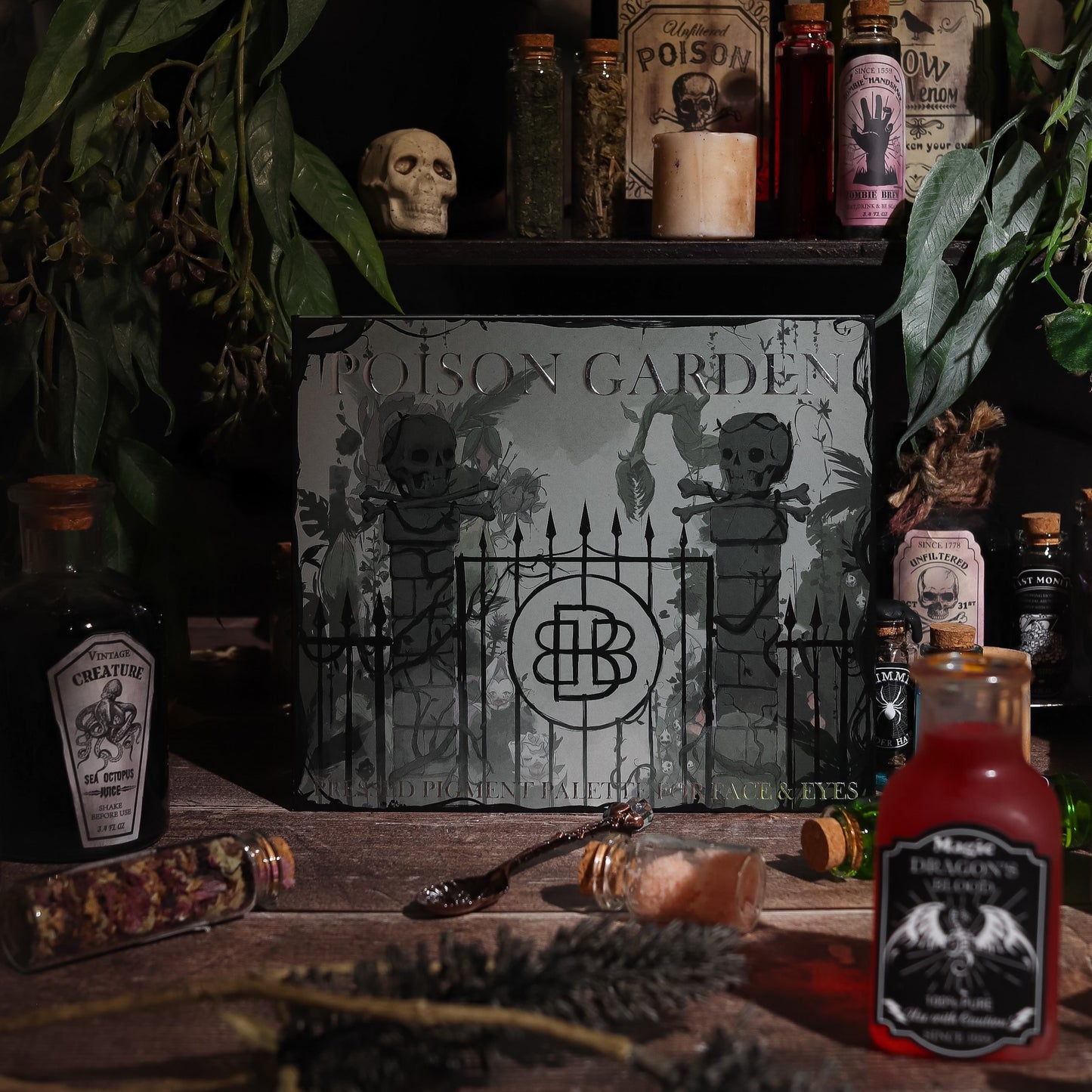 Poison Garden eyeshadow palette