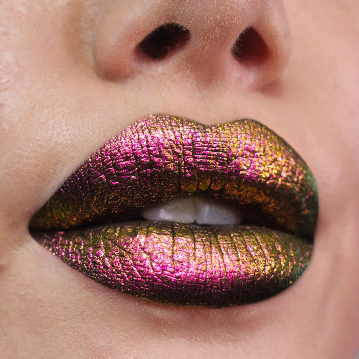 Drama Queen Opal Moonstone Loose eyeshadow