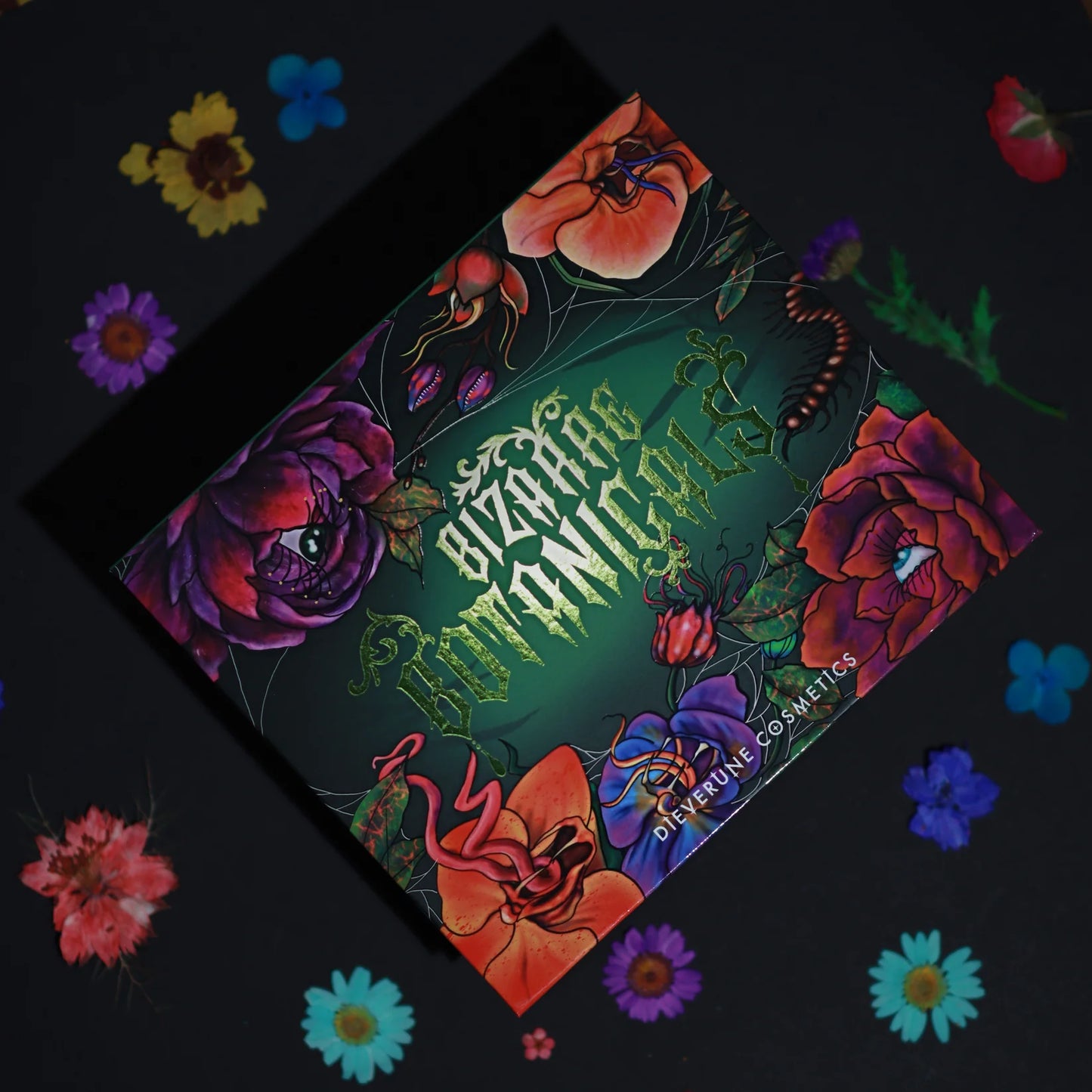Bizarre Botanicals eyeshadow palette