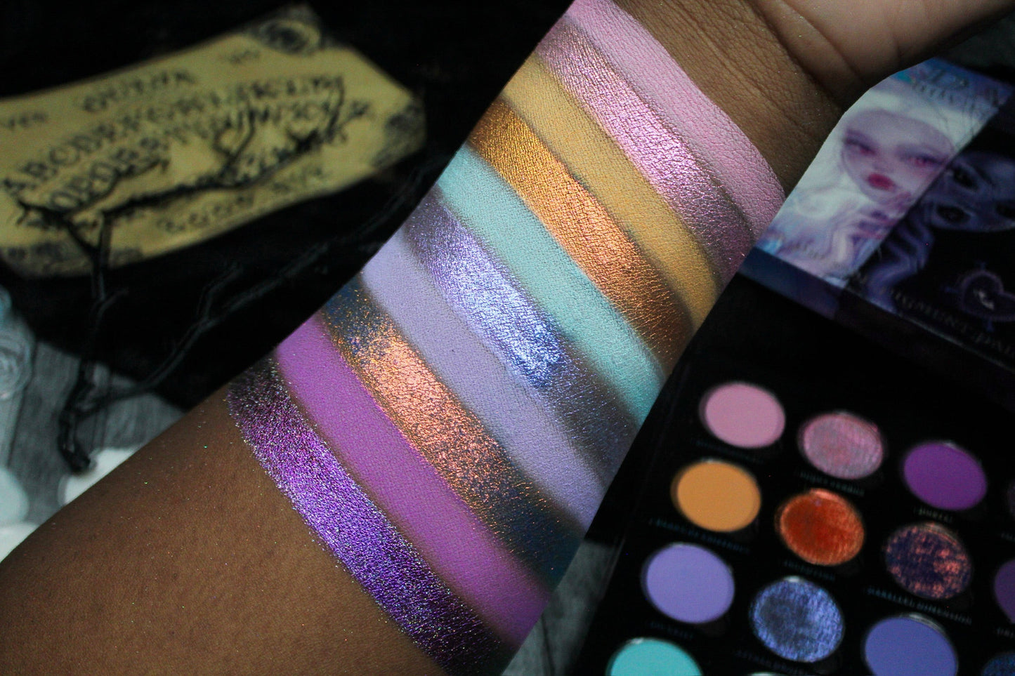 Dark Dreamscape eyeshadow palette