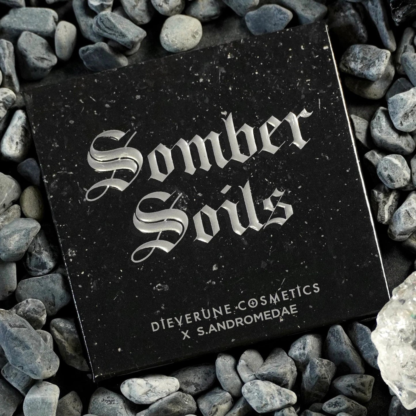 Somber Soils quad eyeshadow palette x @s.andromedae