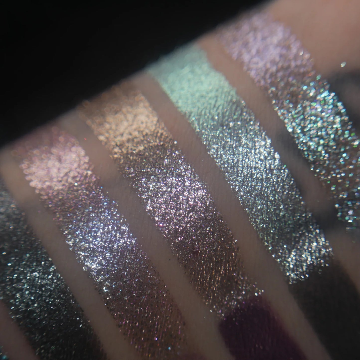 Silver and Cold eyeshadow palette