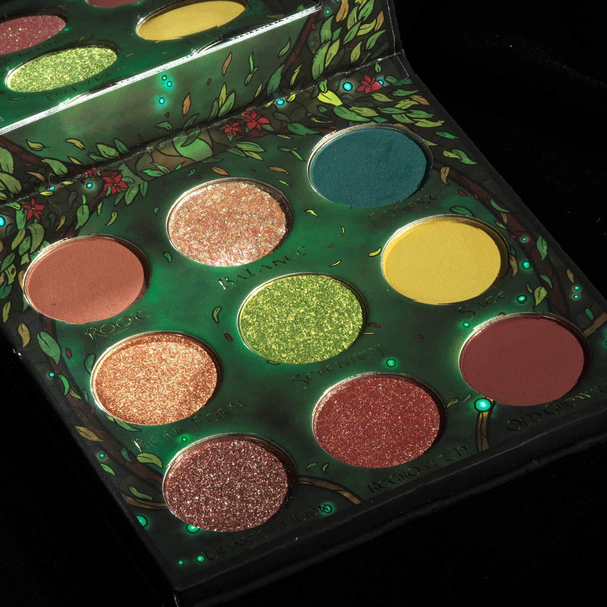 Druid eyeshadow palette closeup by Fantasy Cosmetica
