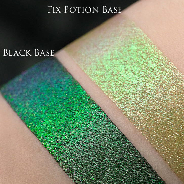 Lucky Charm Opal Moonstone Loose eyeshadow