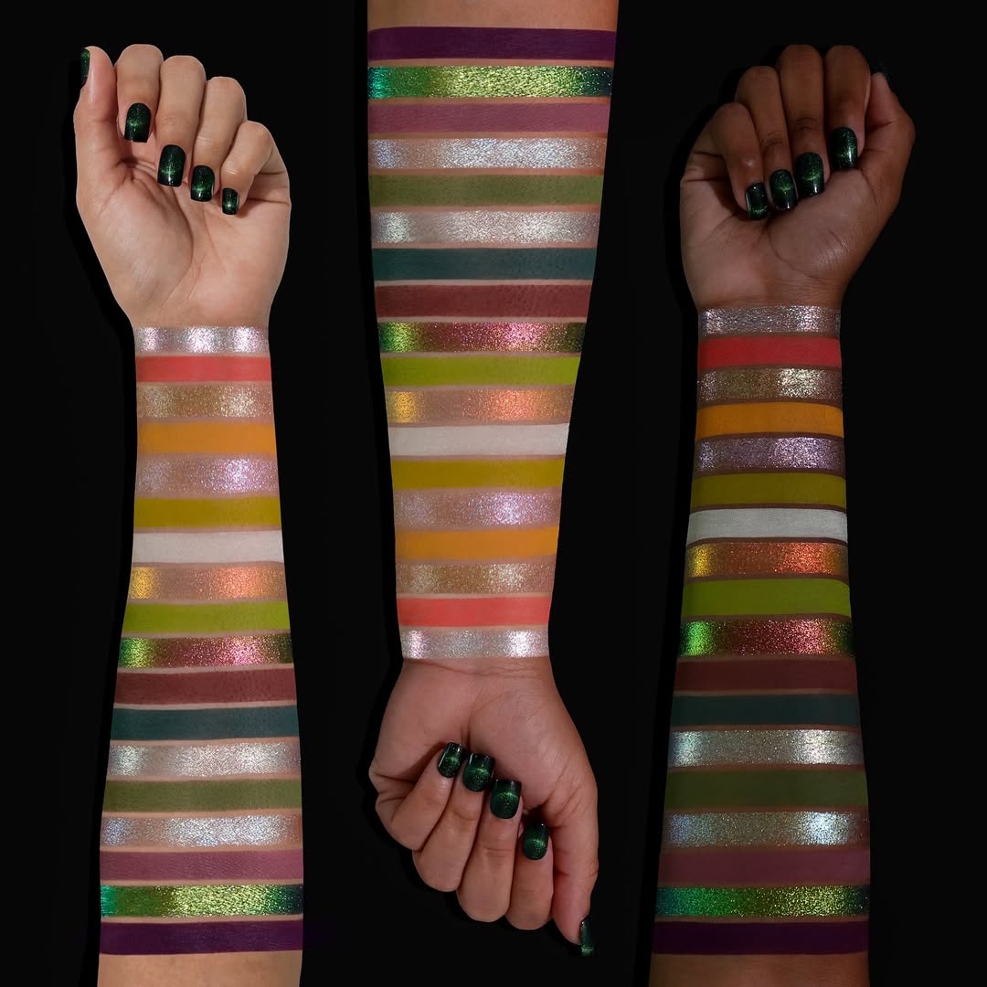 Whispering Woods eyeshadow palette