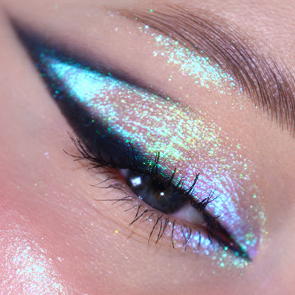 Busy Bee Opal Moonstone Loose eyeshadow