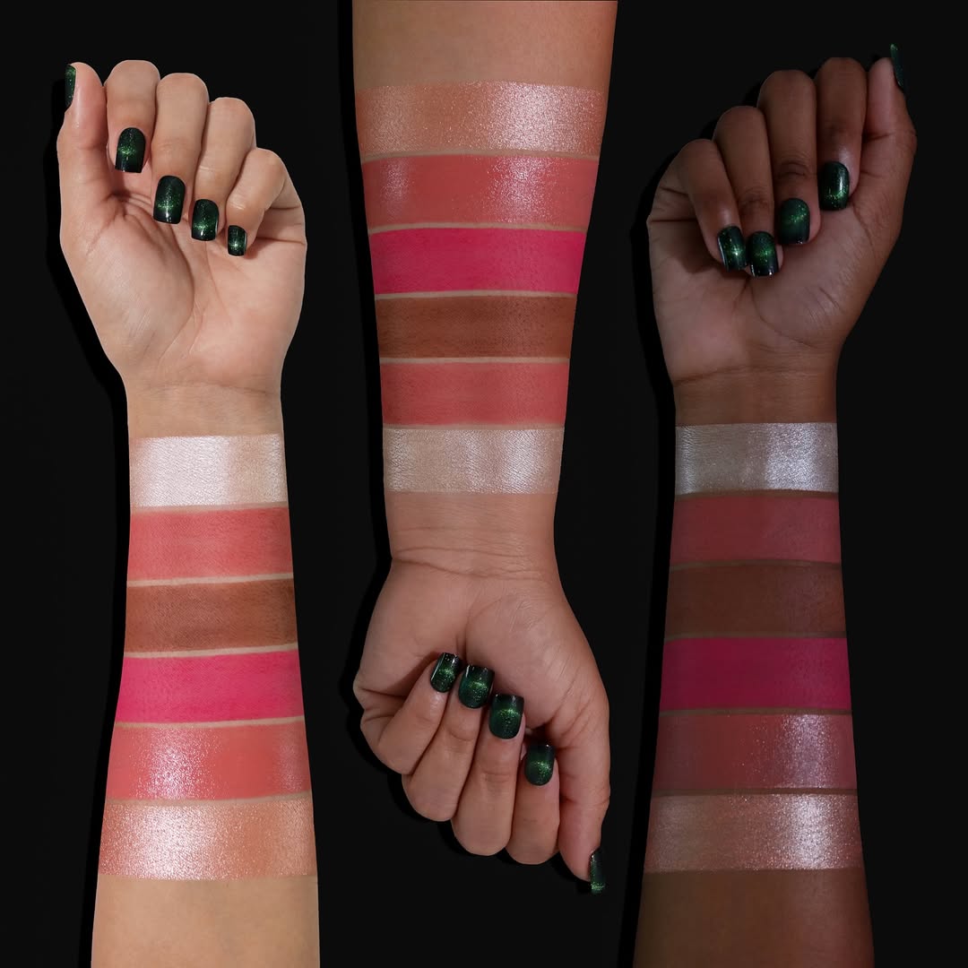 Whispering Woods blush & highlight palette