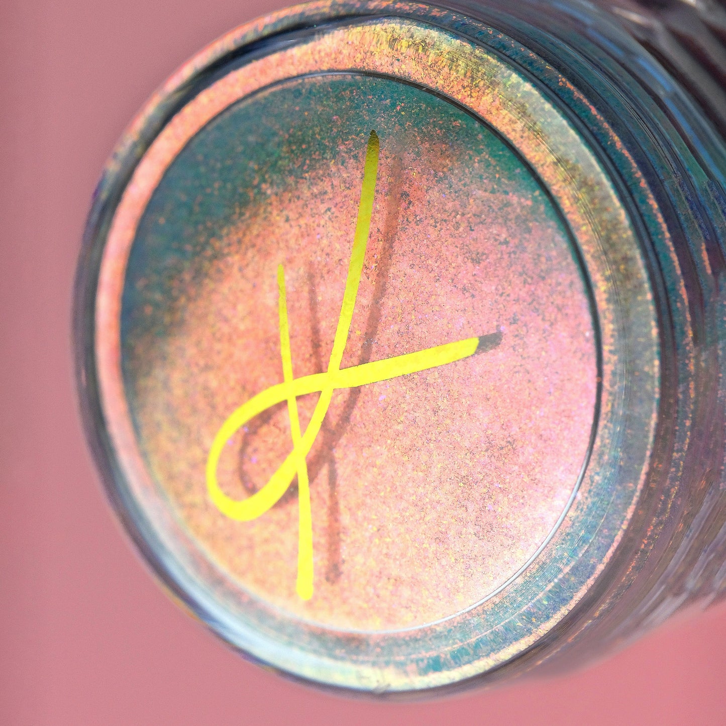Pillow Fight Opal Multichrome Loose eyeshadow