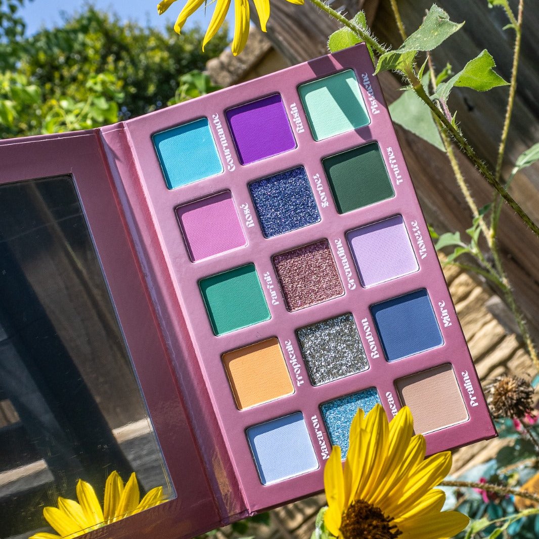 Gourmandises eyeshadow palette