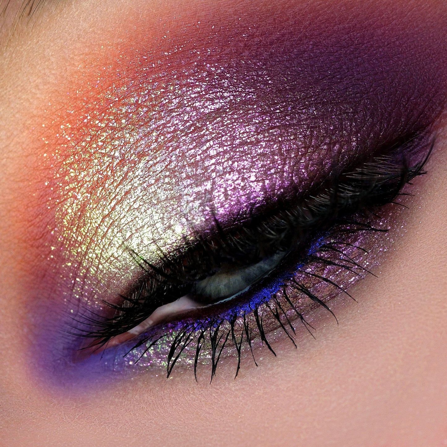 Nightgown Opal Multichrome Loose eyeshadow