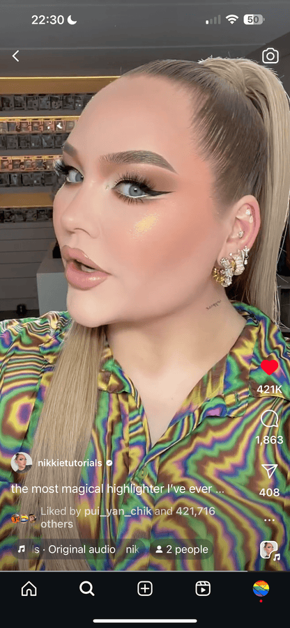 Shooting Star Opal Multichrome Loose eyeshadow