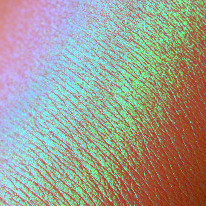 Busy Bee Opal Moonstone Loose eyeshadow