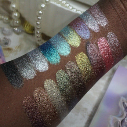 Ellis V2: The Garden of Stars shimmer eye & face palette