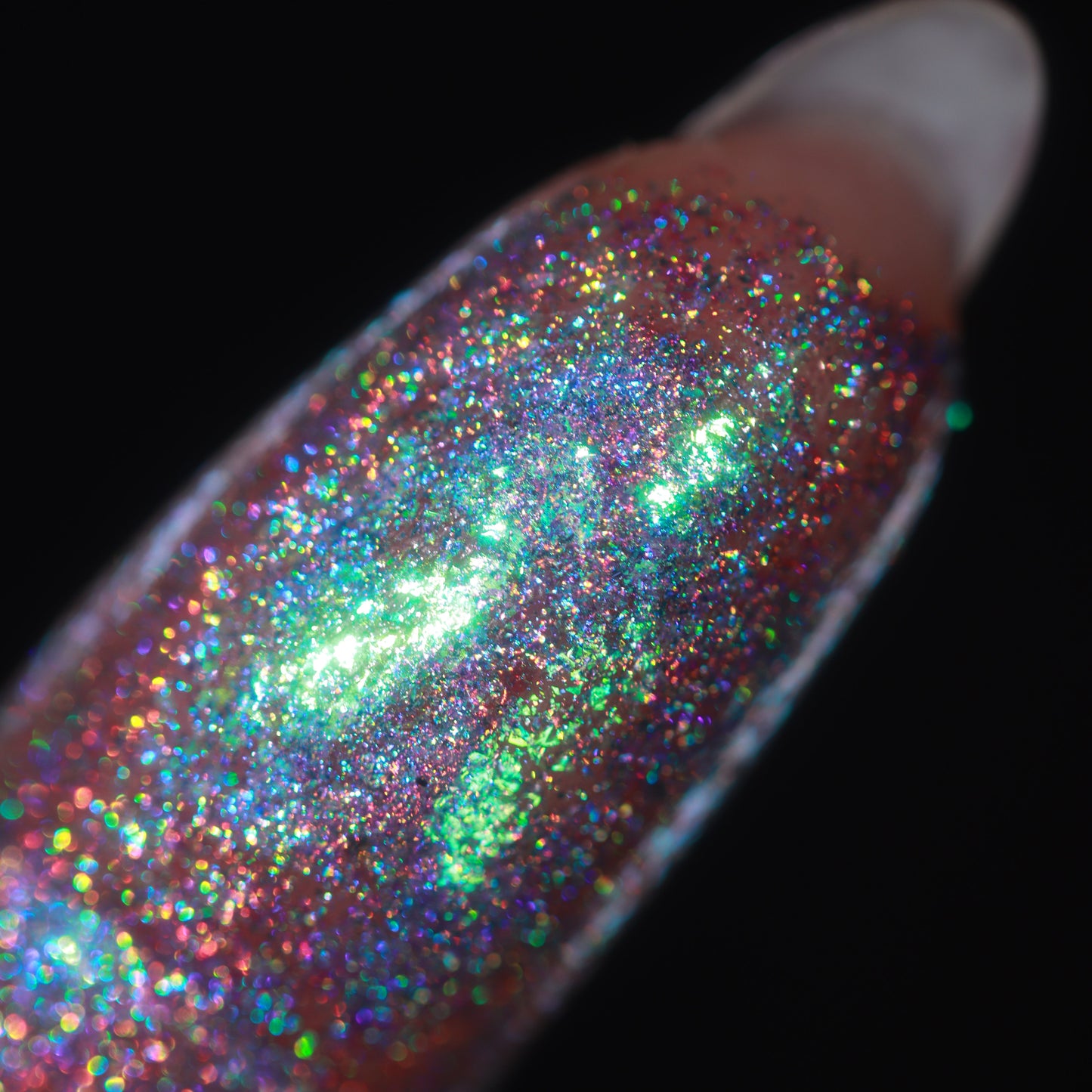 Venus Euphoric Holo liquid eyeshadow