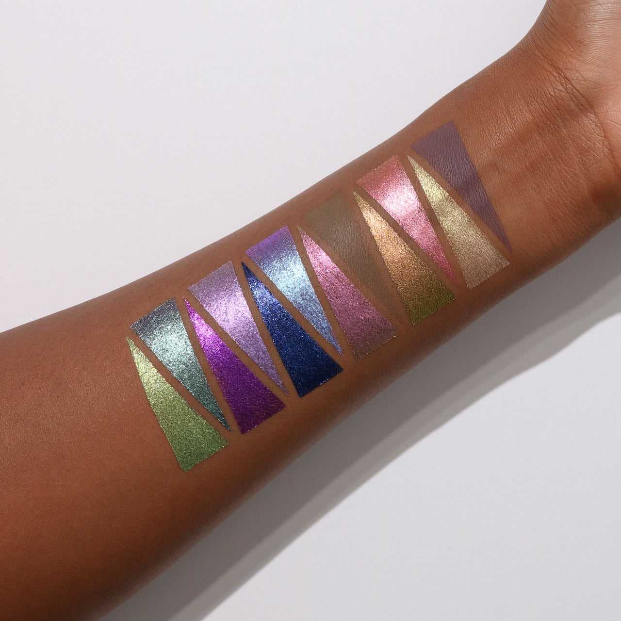 Ninhydrin palette swatches by Adept Cosmetics