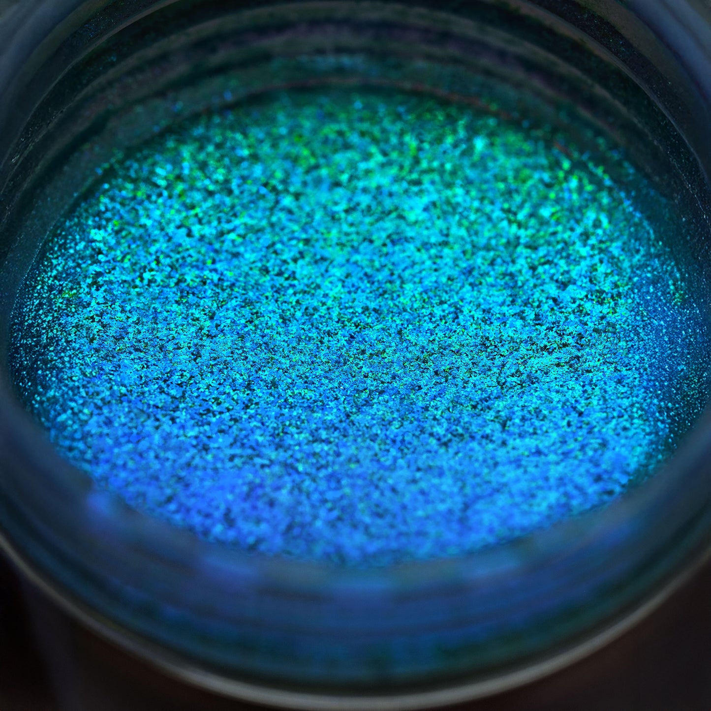 Clever Clogs Opal Moonstone Loose eyeshadow