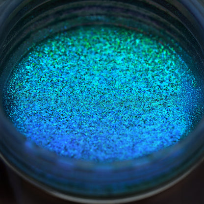 Clever Clogs Opal Moonstone Loose eyeshadow