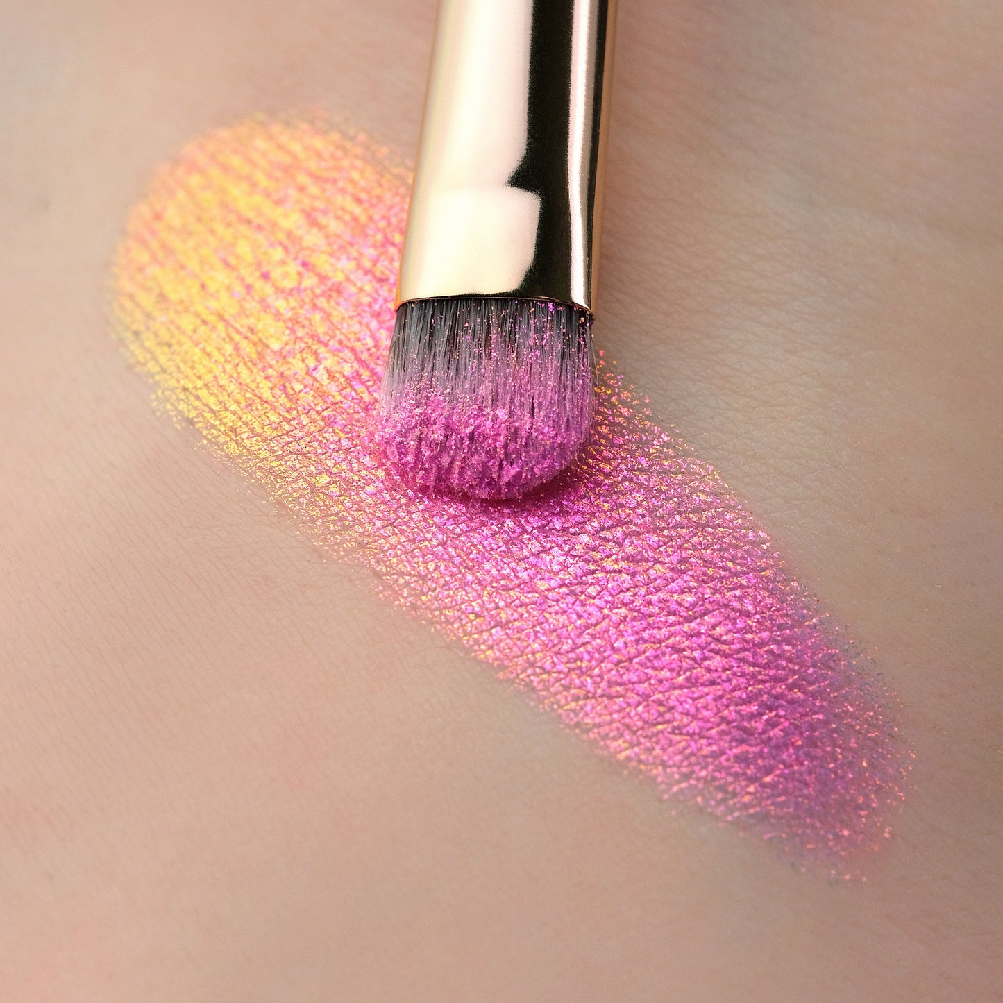 Cutie Pie Opal Moonstone Loose eyeshadow