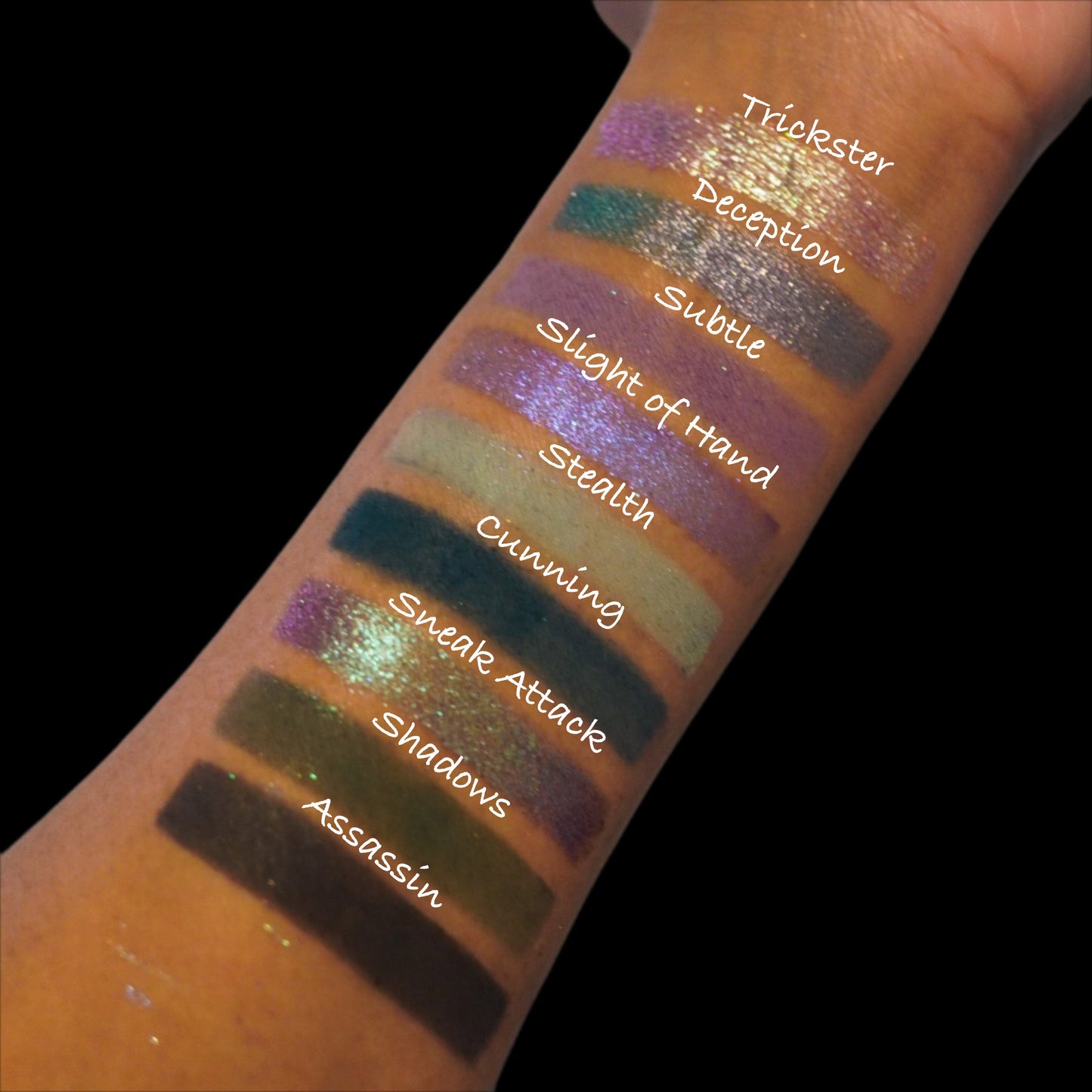 Rogue eyeshadow palette by Fantasy Cosmetica swatches