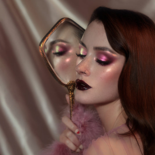 Romance Opal Multichrome Loose eyeshadow