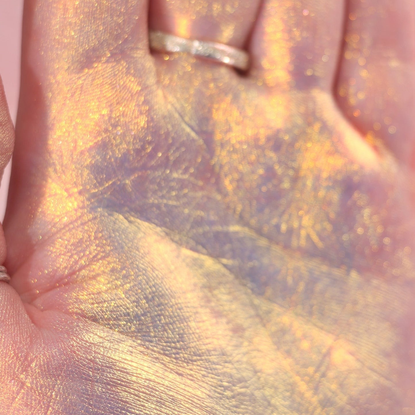 Shooting Star Opal Multichrome Loose eyeshadow