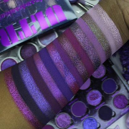 Ultra Violet eyeshadow palette