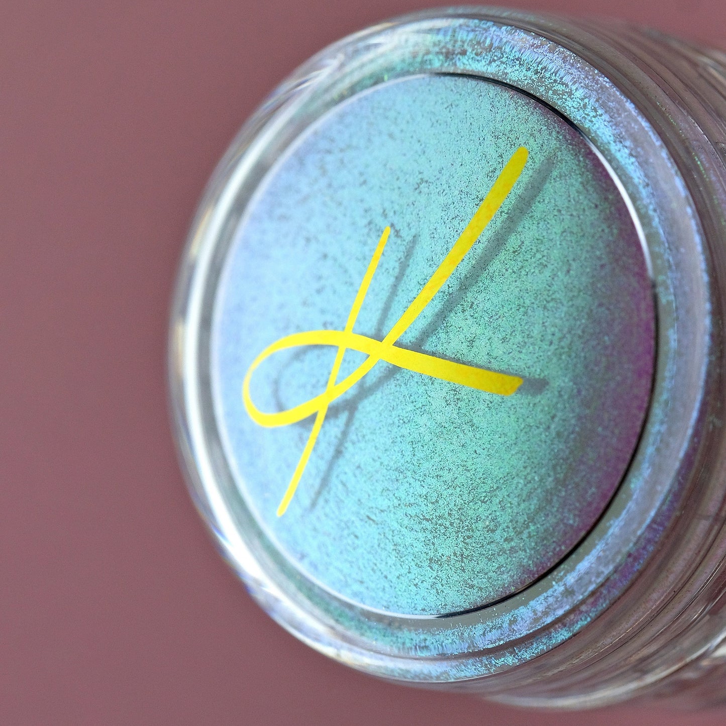 Sweetdreams Opal Multichrome Loose eyeshadow