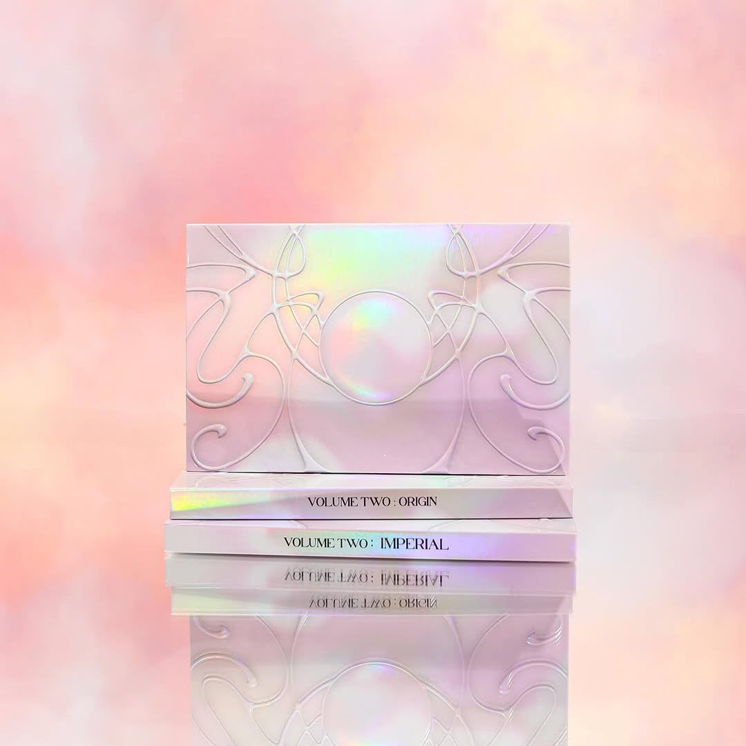 Ellis V2: 15 shade matte eyeshadow palette