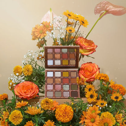 Paisley Hoot eyeshadow palette