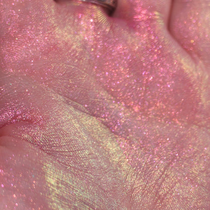Romance Opal Multichrome Loose eyeshadow