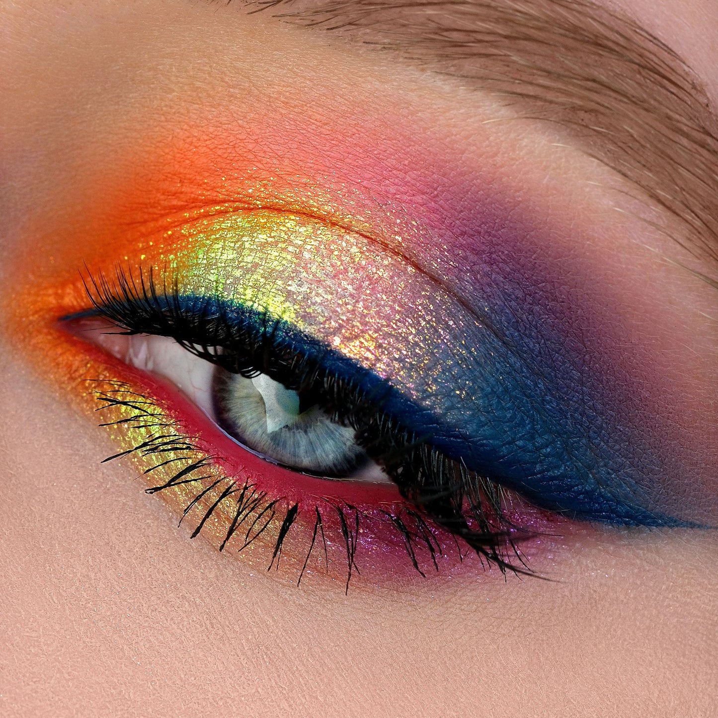 Beauty Sleep Opal Multichrome Loose eyeshadow