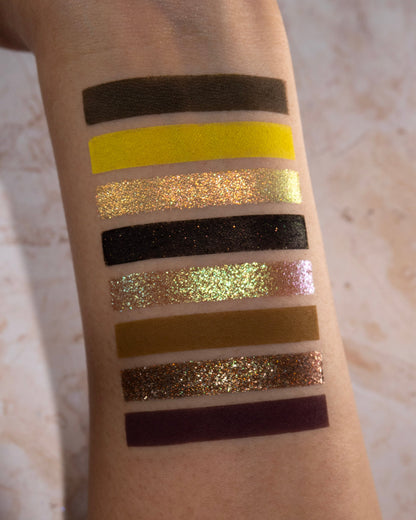 Dead Roses Volume 2 eyeshadow palette