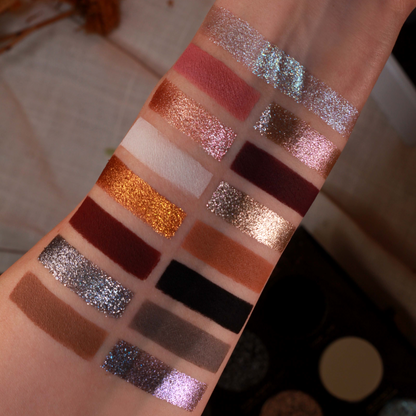 The Old Soul eyeshadow palette WITHOUT A COLLECTIBLE