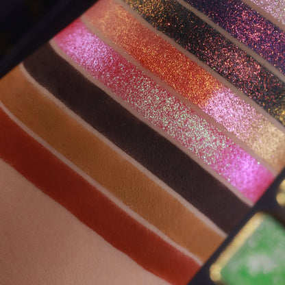 Chrome Book Vol.3 eyeshadow palette