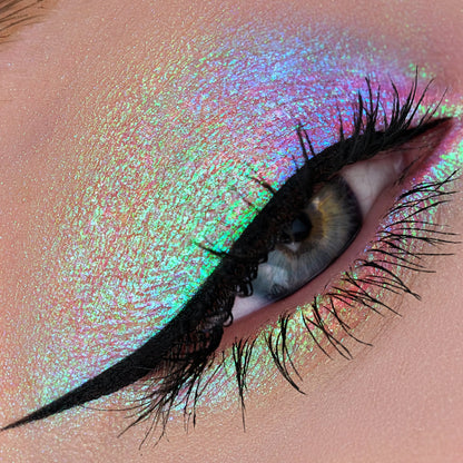 Busy Bee Opal Moonstone Loose eyeshadow