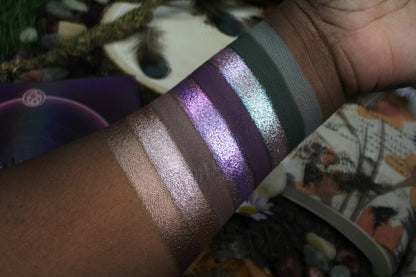 Coalescence x noopur_makeup eyeshadow palette
