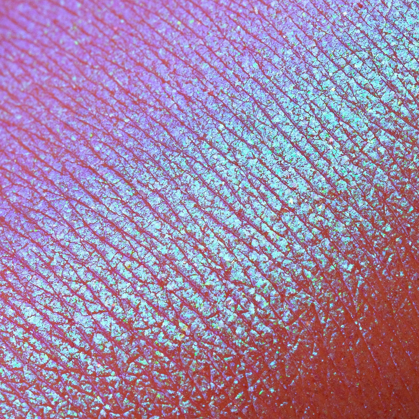 Moody Cow Opal Moonstone Loose eyeshadow