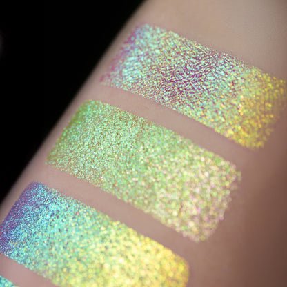 Lucky Charm Opal Moonstone Loose eyeshadow