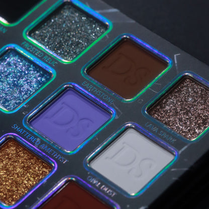 Broken Jewels eyeshadow palette