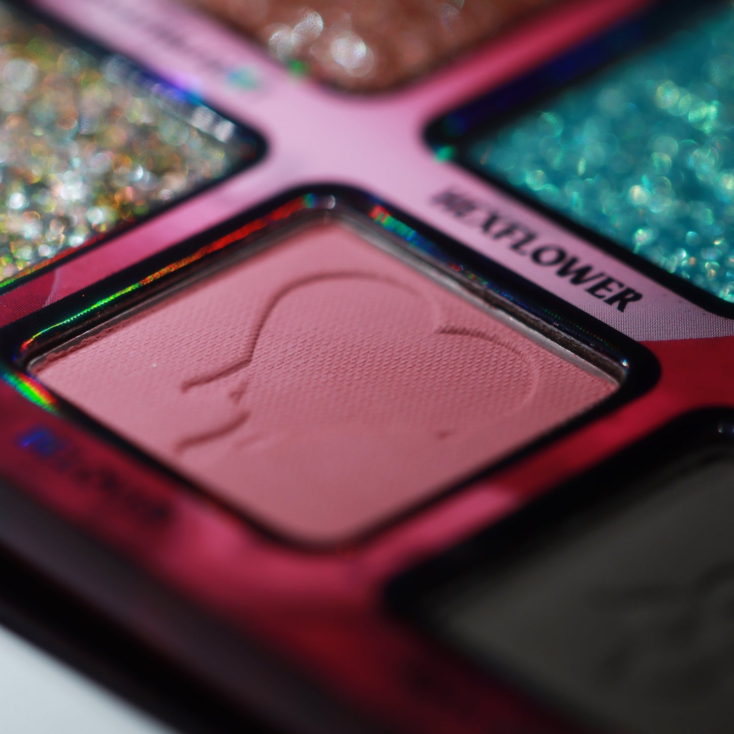 Bleeding Hearts eyeshadow palette