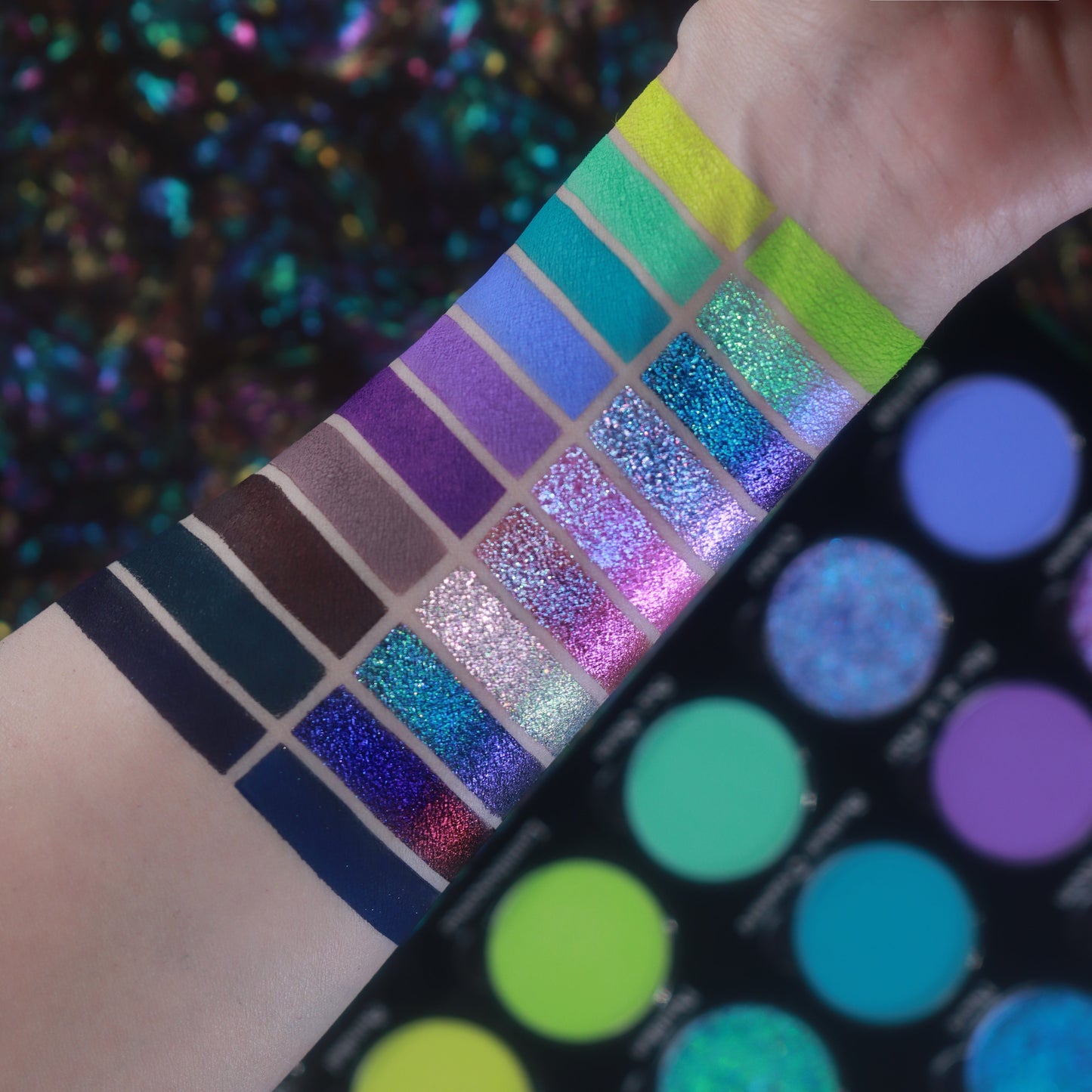 Ocean Jewel eyeshadow palette