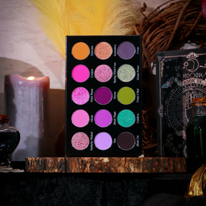 Basic Witch eyeshadow palette