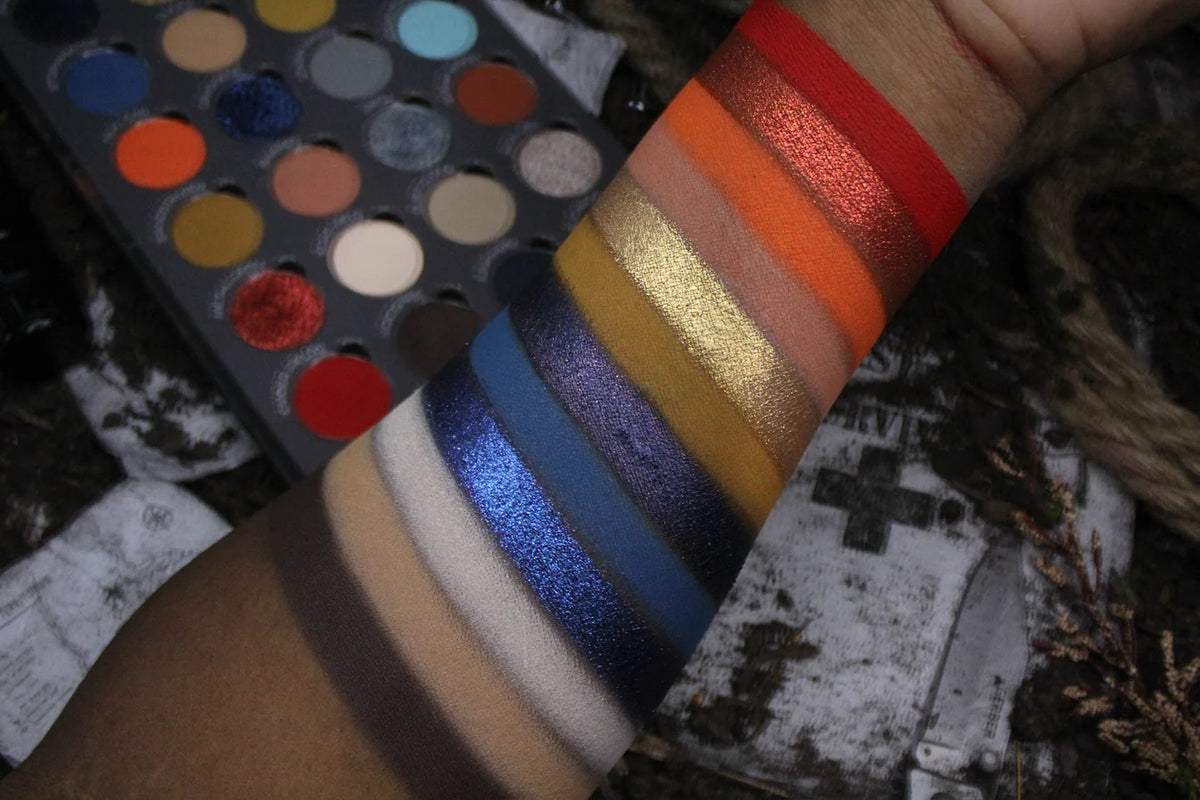 Wasteland x ZYEL eyeshadow palette