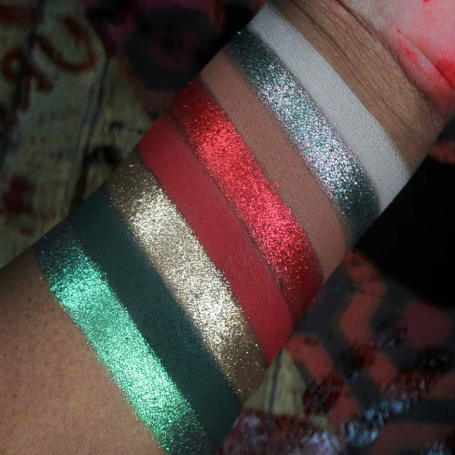 Come Play with Us eyeshadow palette