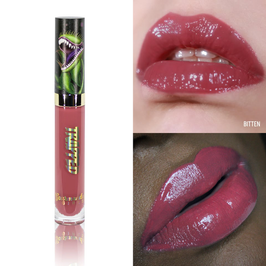 Trapped lip gloss