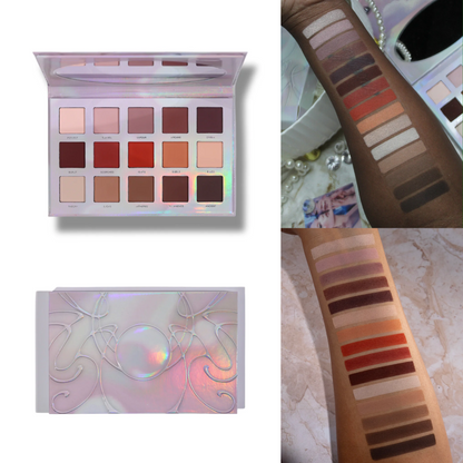 Ellis V2: 15 shade matte eyeshadow palette