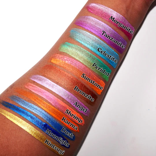 Split metallic liner - eyeliner